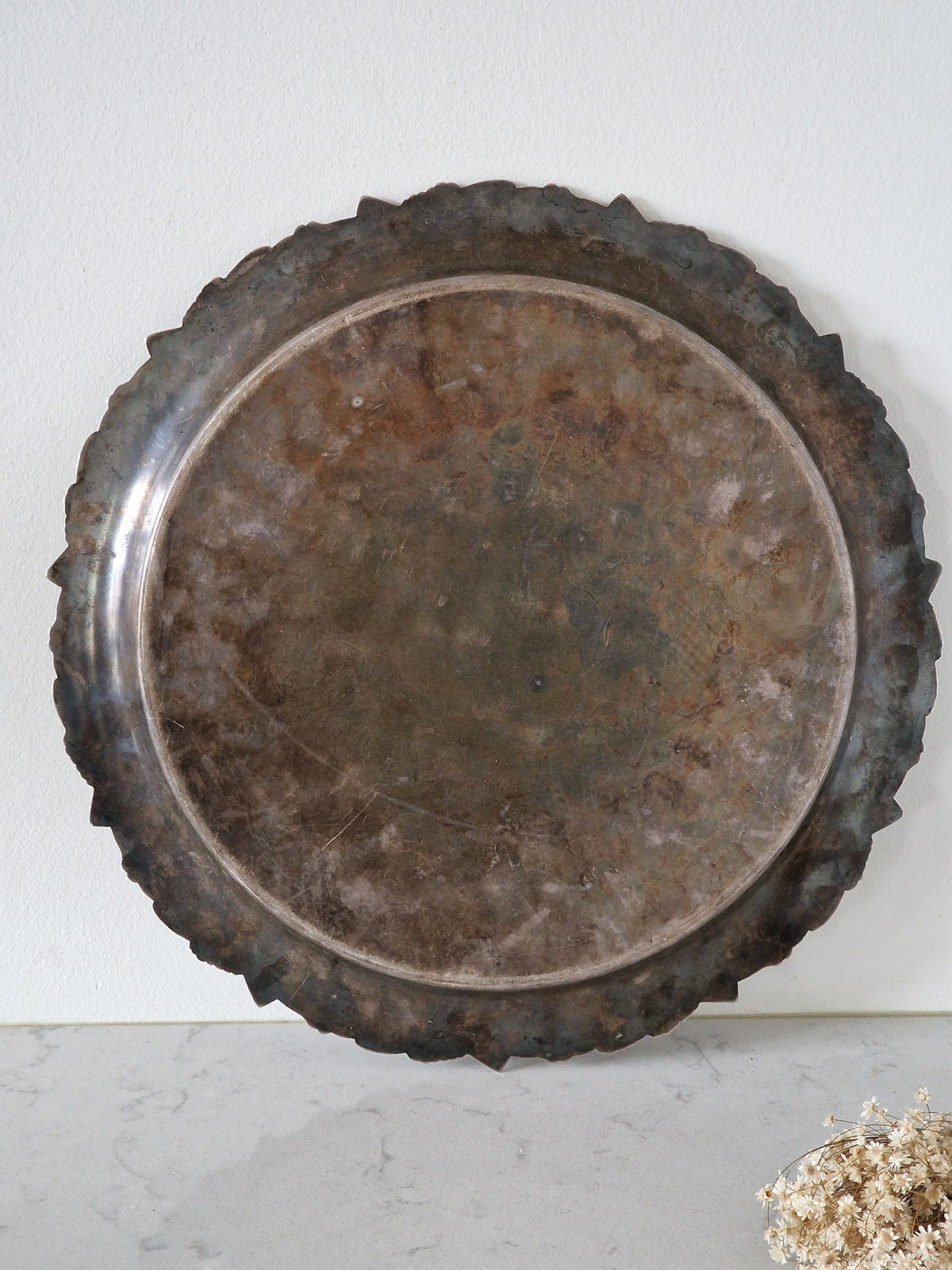 Iso metallitarjotin