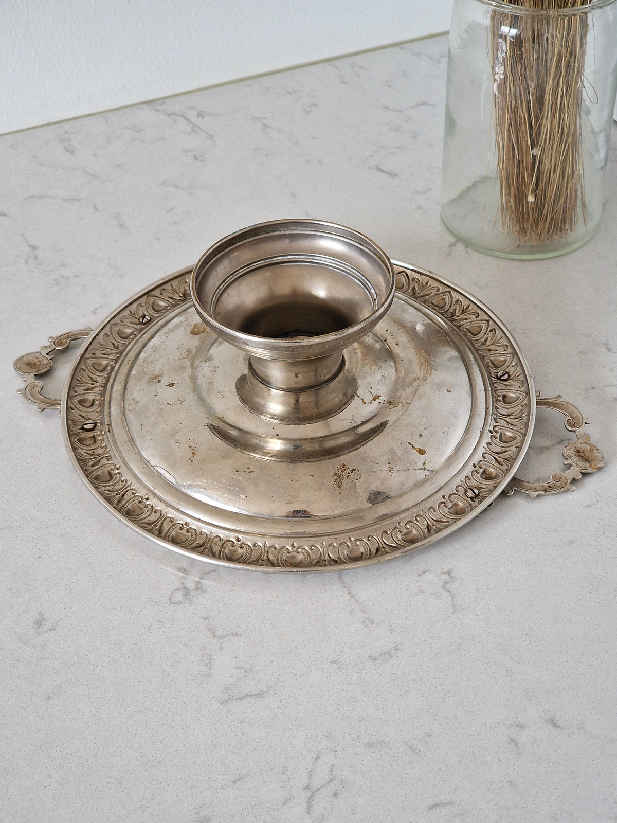 Patinated serving dish