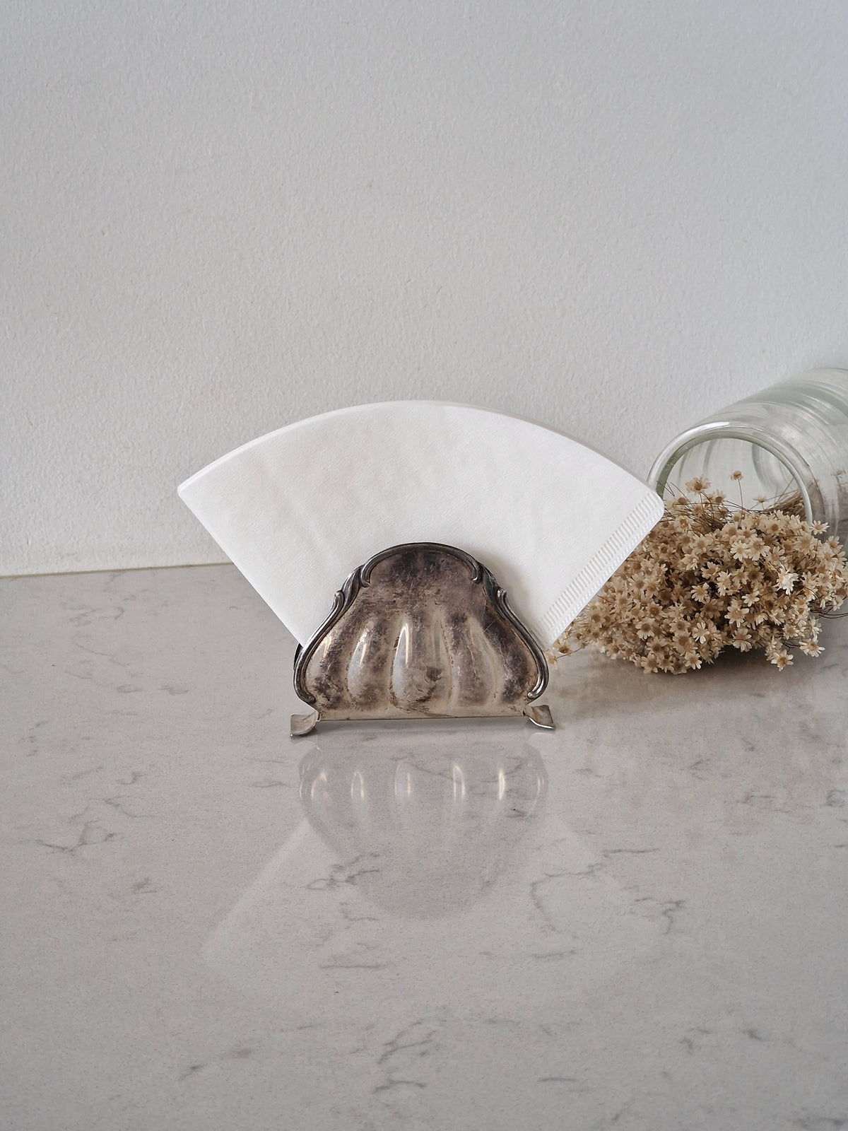 Napkin holder