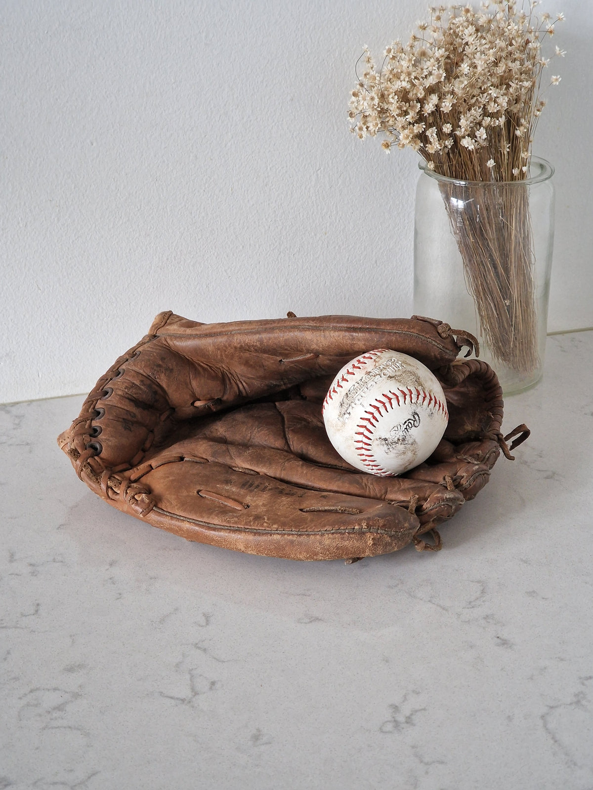 Vanha baseball räpylä