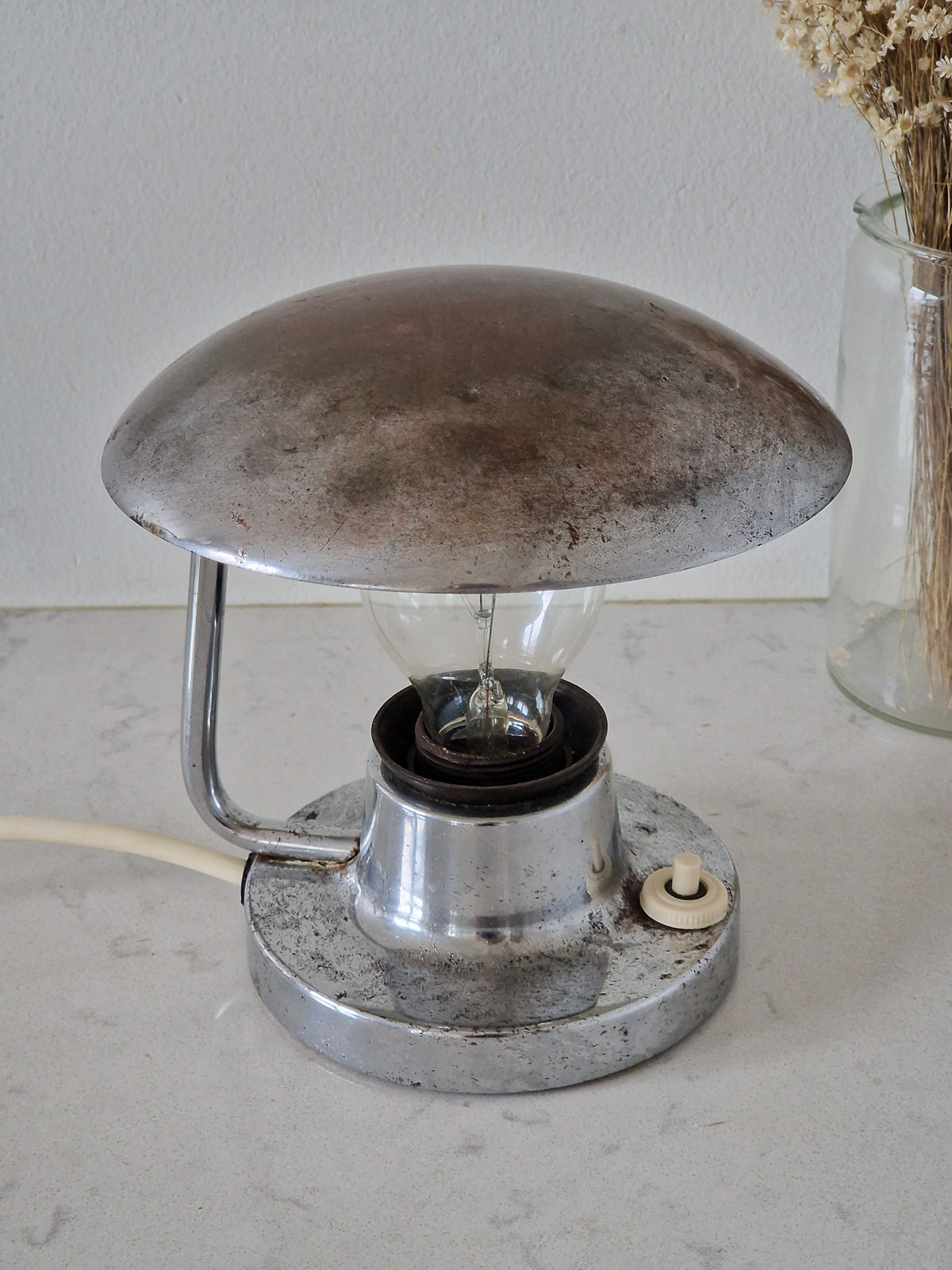 Vintage-tattivalaisin