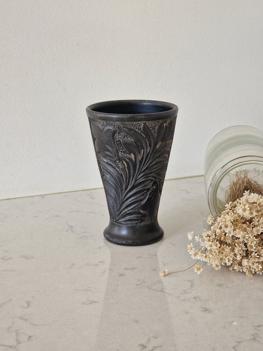 A flower vase
