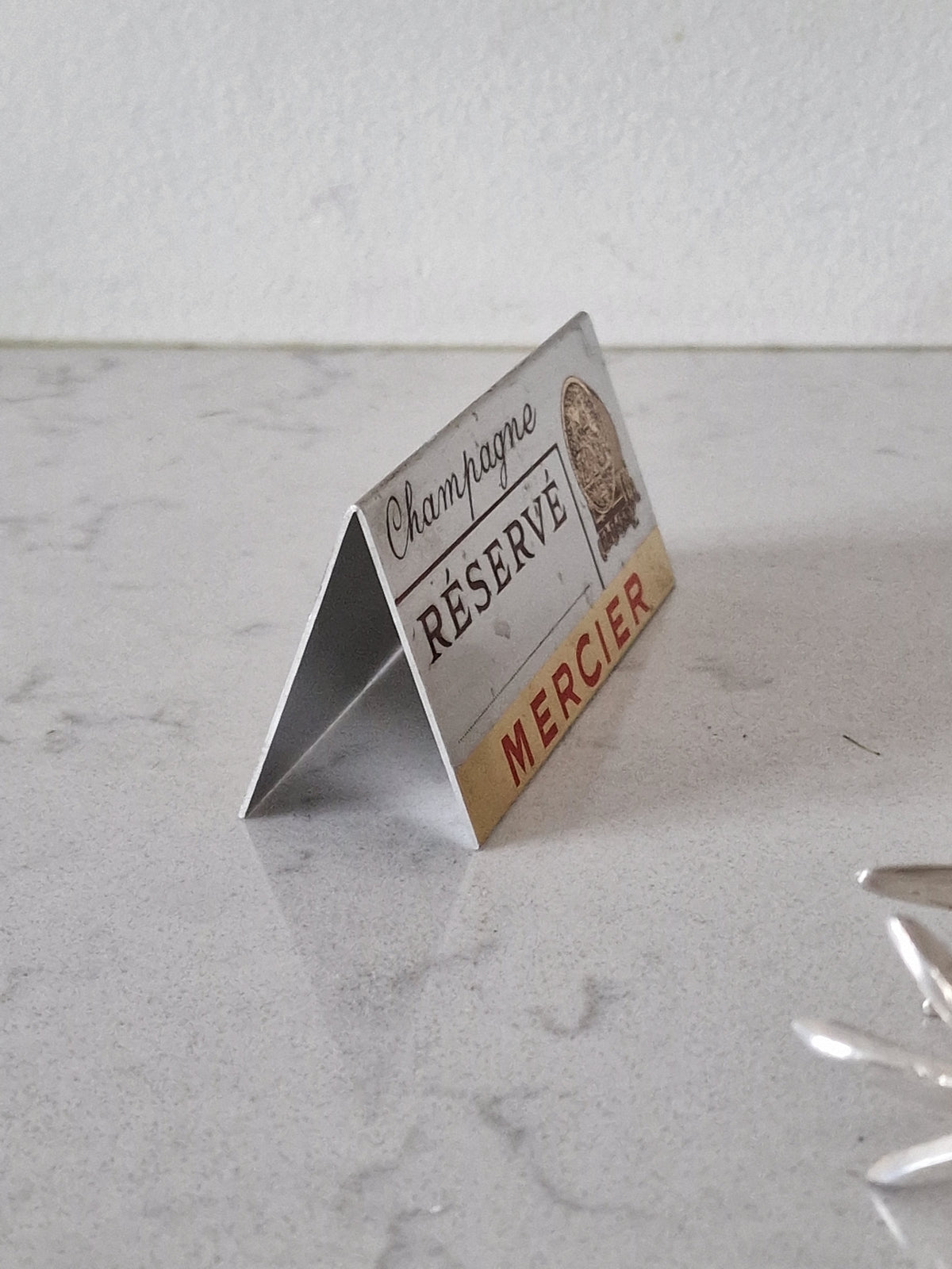 Champagne table sign and ice cube tray