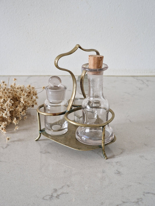 Cruet