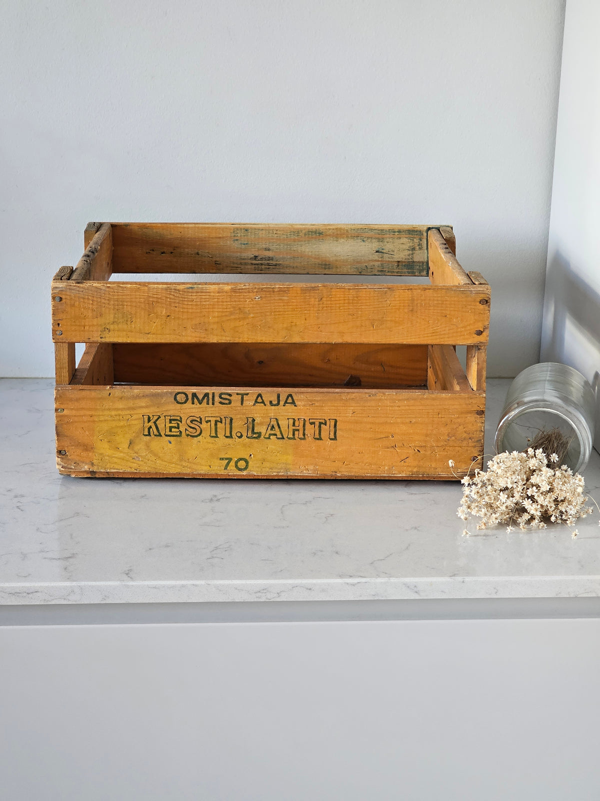 Kesti Lahti wooden box, 1970s