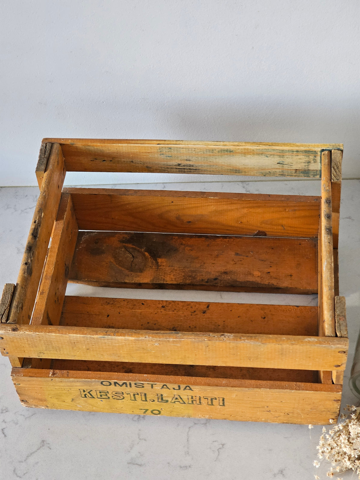 Kesti Lahti wooden box, 1970s