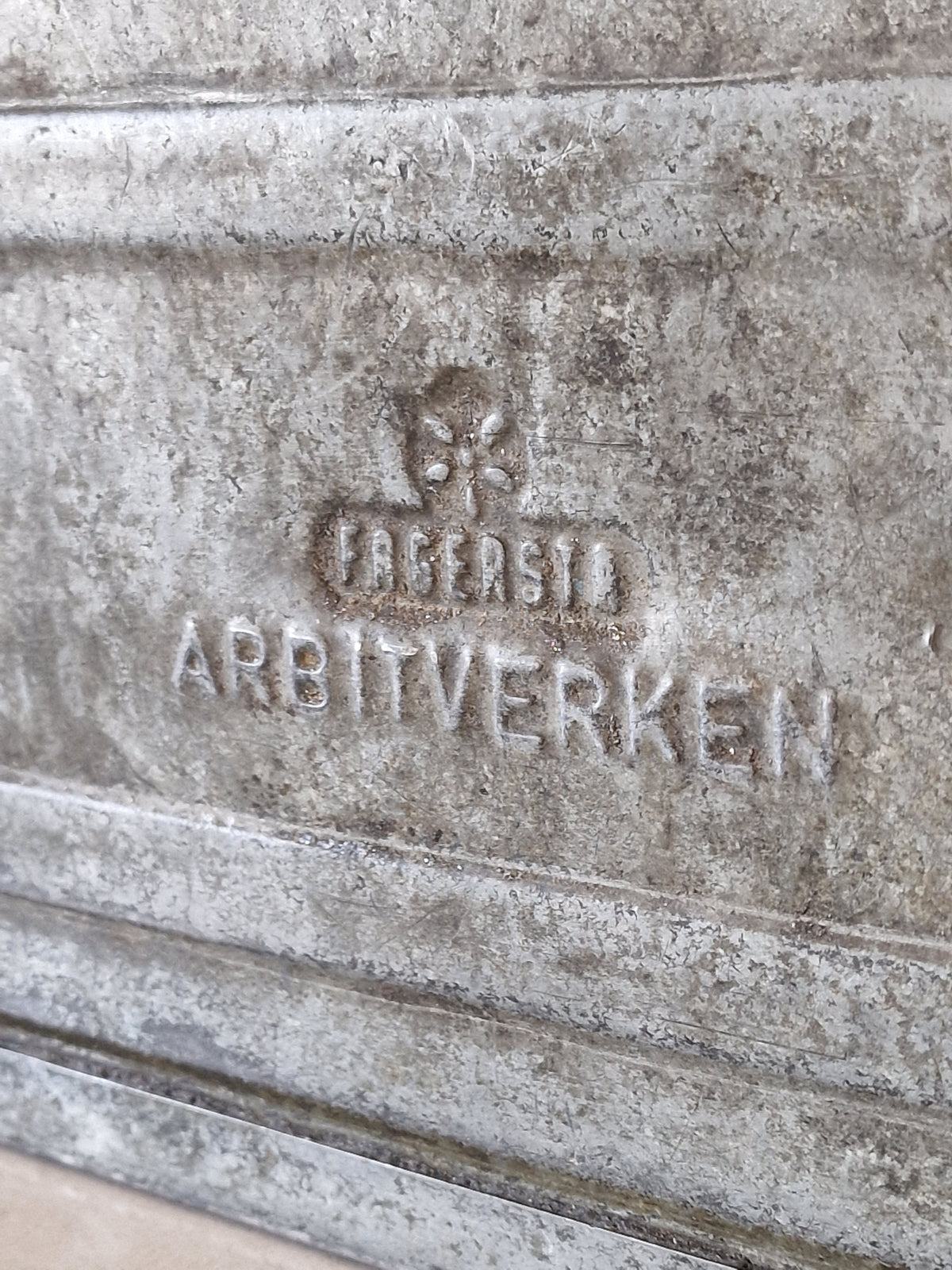 Industrial metal box