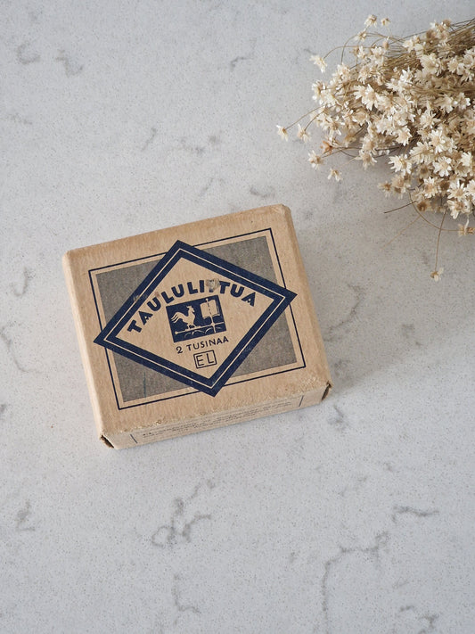 A packet of old chalks