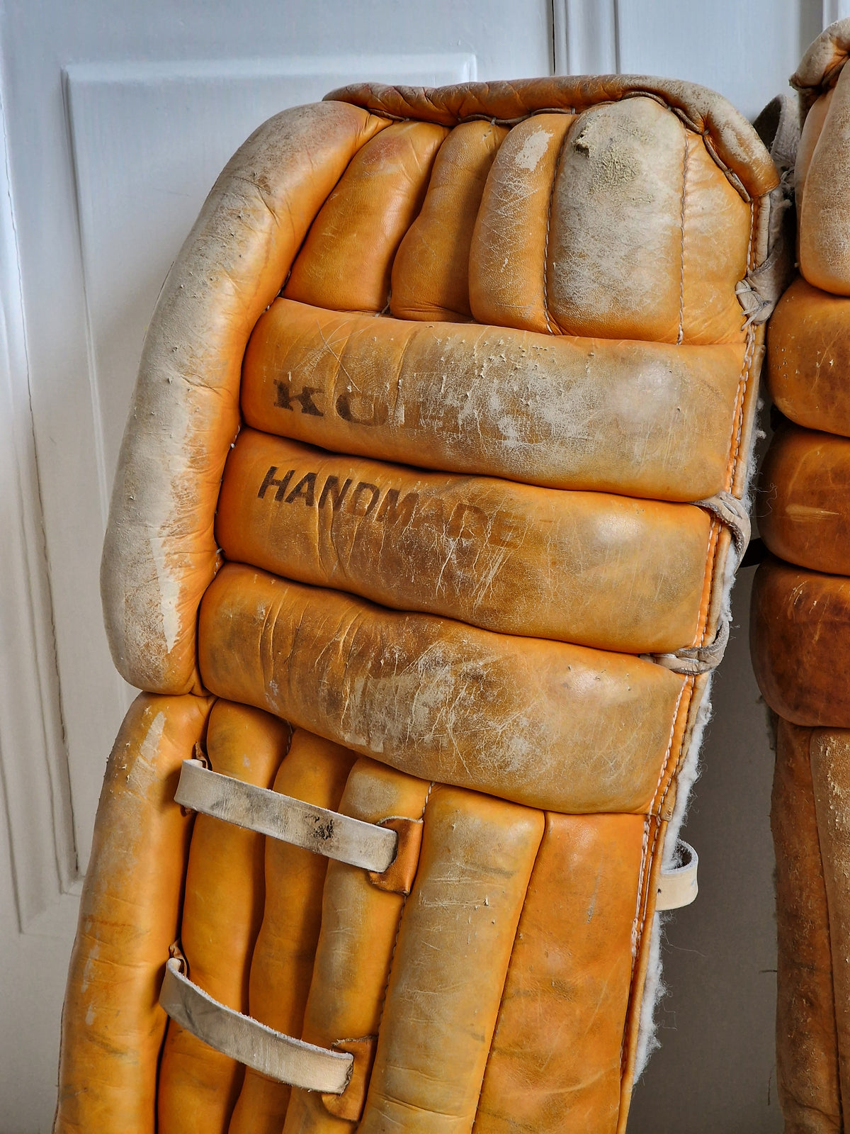 Koho Handmade maalivahdin suojat, 1970-luku