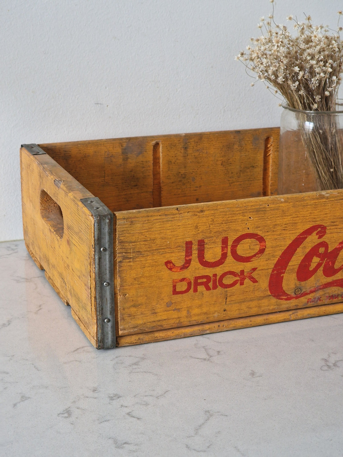 Vanha Coca-Cola laatikko