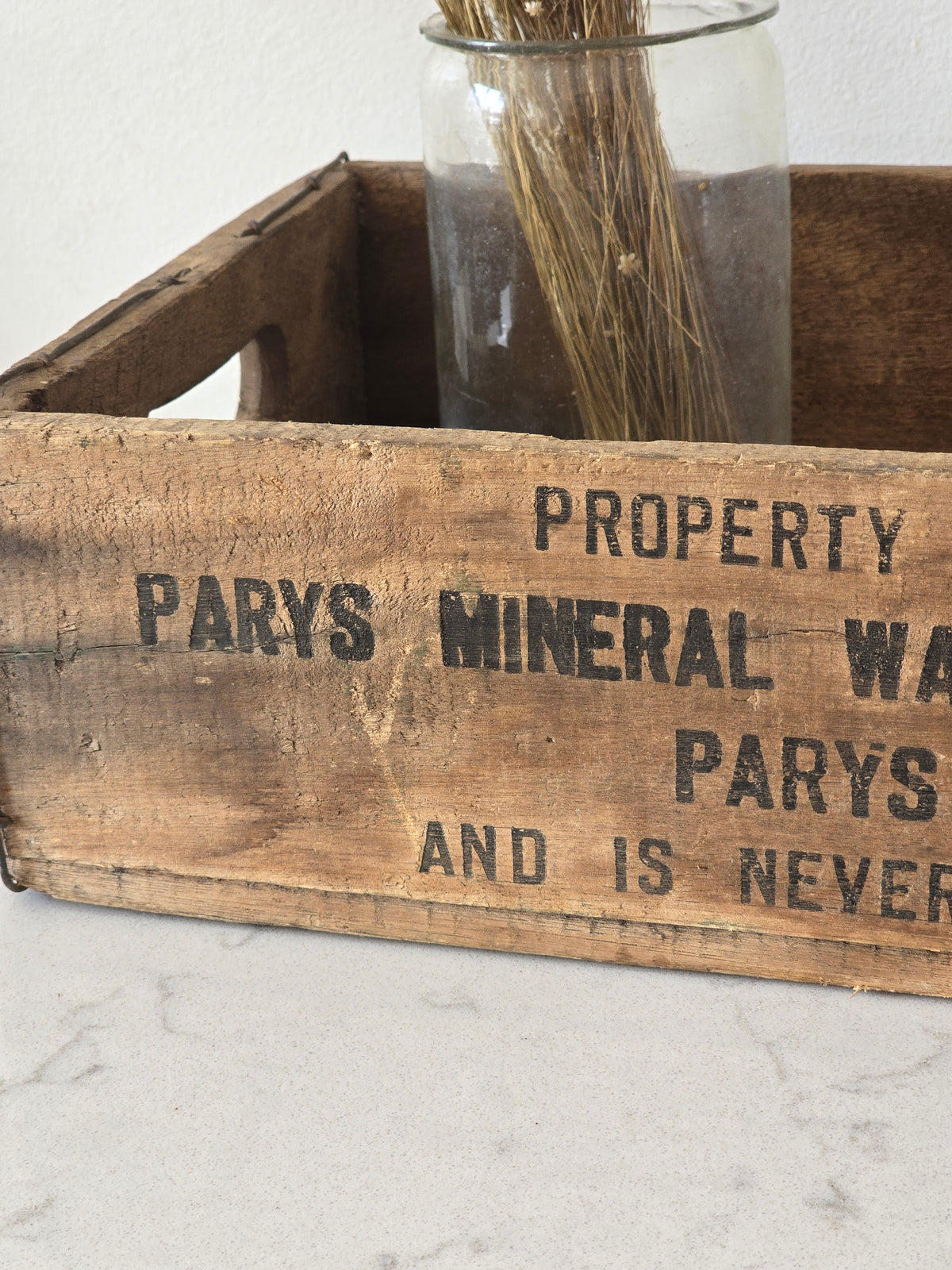 Parys Mineral Water Factory laatikko, 1900-luvun alkupuoli