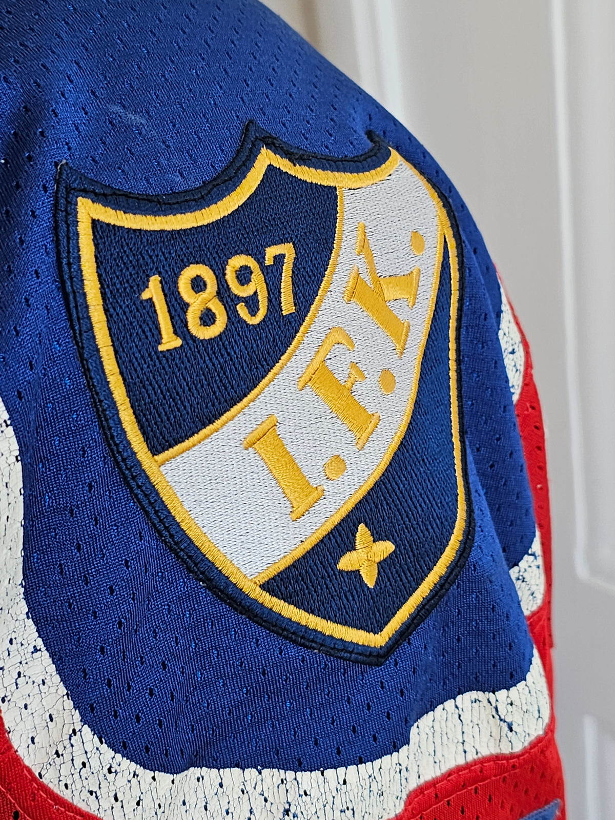 96-97 HIFK pelipaita Laukkanen