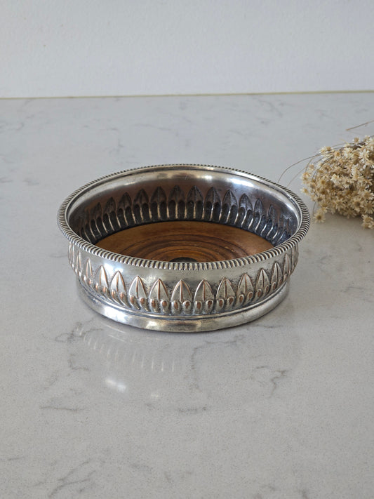 Vanha vintage viinipullon alunen Belgiasta