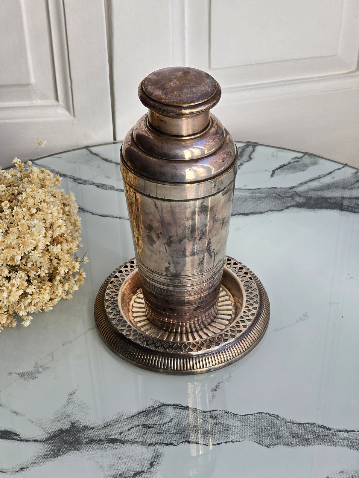 Vintage shaker / viinipullonalunen