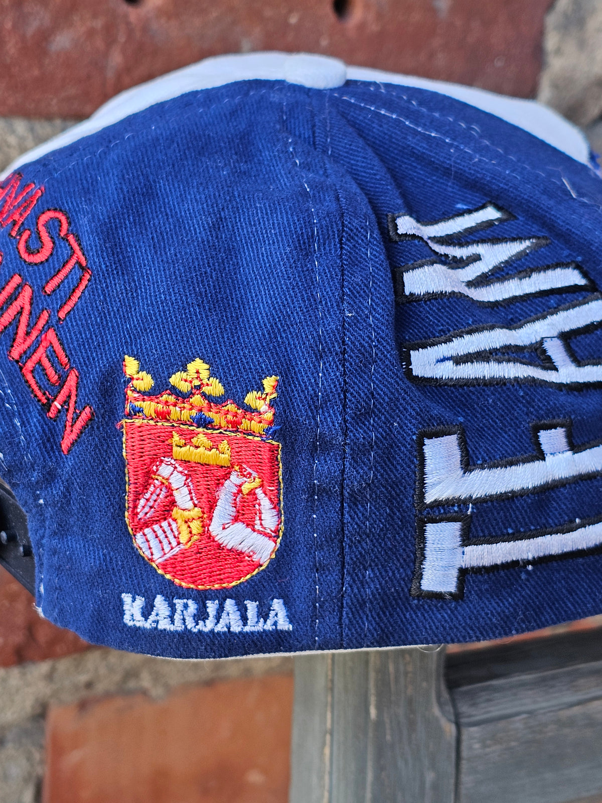 Leijonat Team Finland lippis 90's