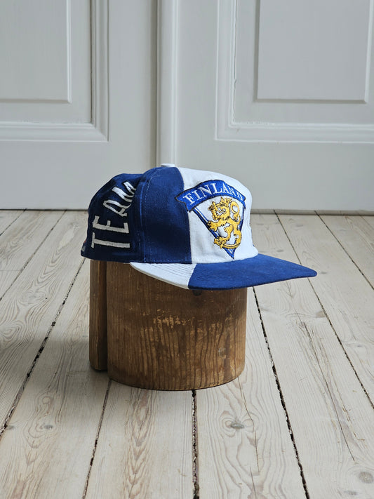 Leijonat Team Finland vintage lippis