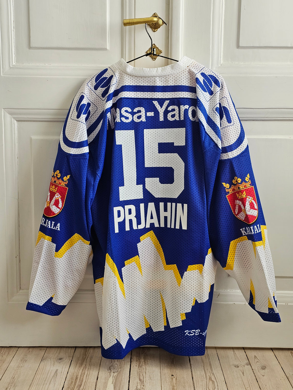 Sergei Prjahinin Kiekko-Espoo vintage fanipaita