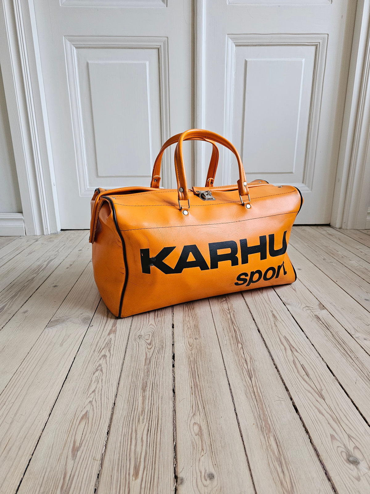 Karhu vintage treenikassi 80-luku