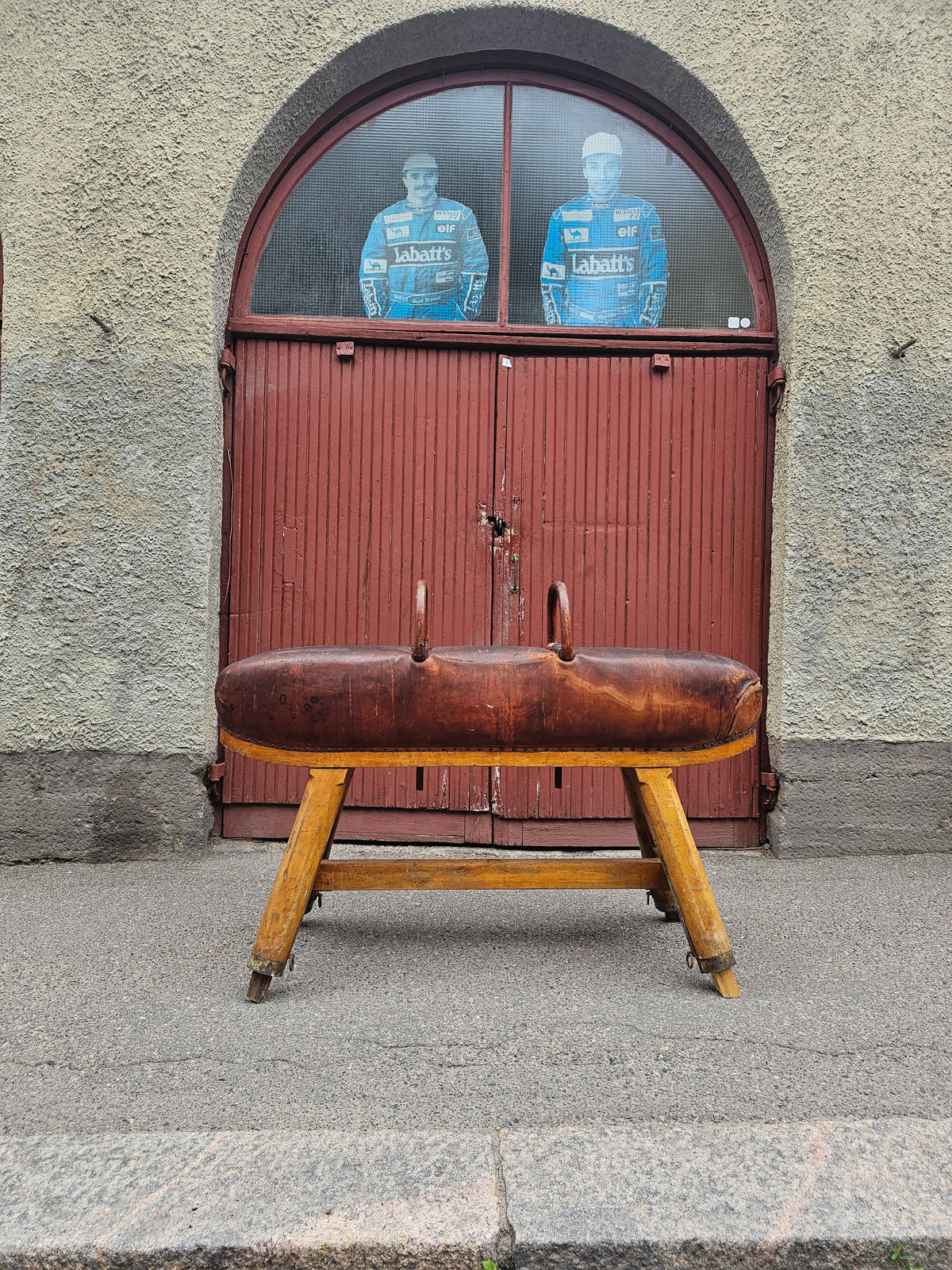 Vintage voimisteluhevonen